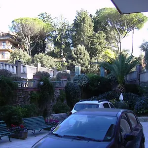 Casa Per Ferie Suore Domenicane Hotel Roma